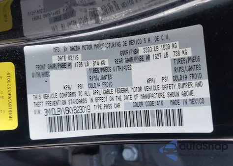 2019 Toyota Yaris L z USA, uszkodzony, nr VIN 3MYDLBYV6KY523019